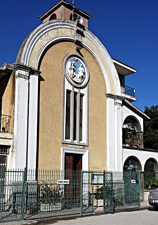 Frontale esterno della Chiesa dedicata a San Luigi Gonzaga