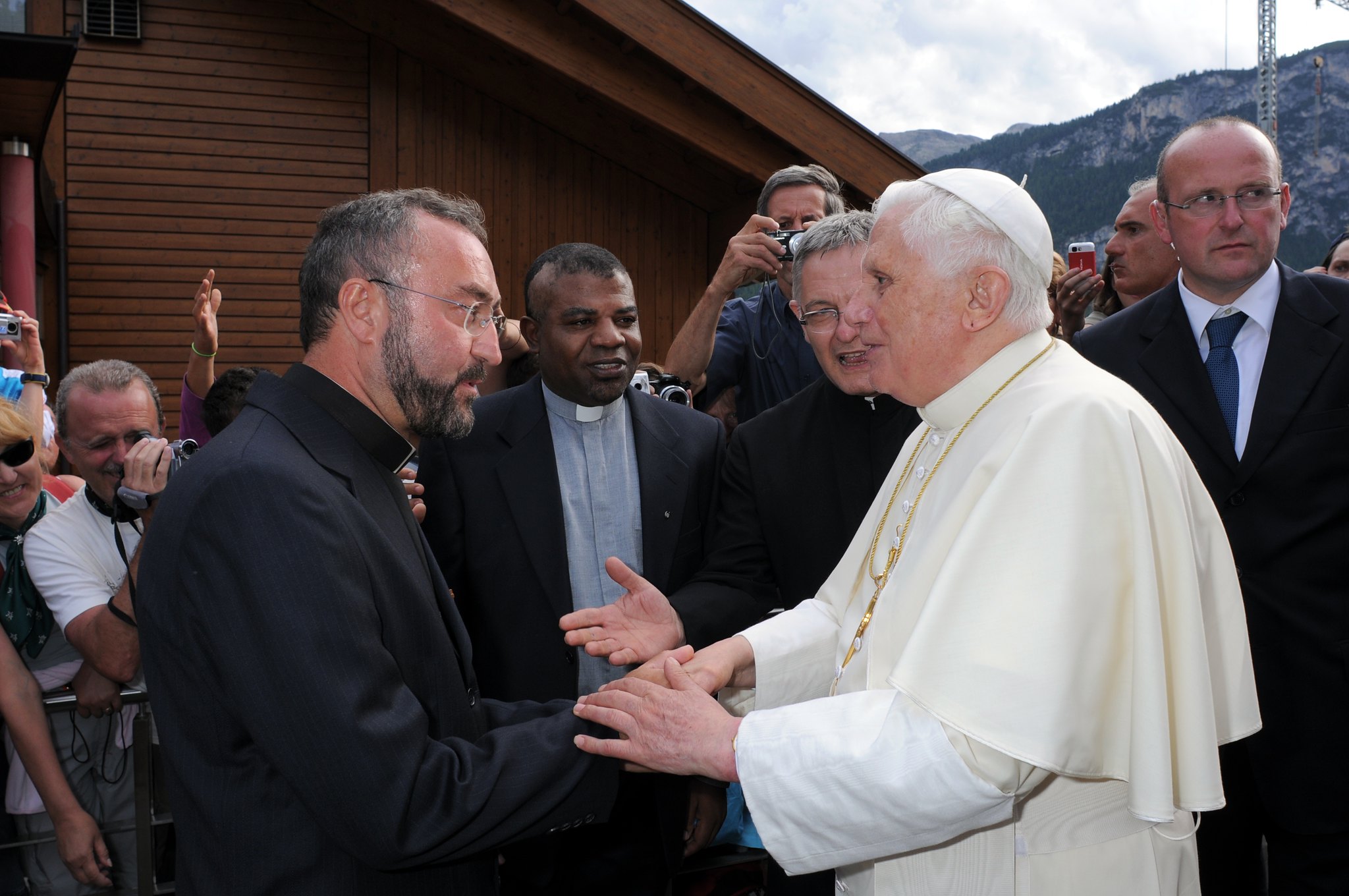 Padre Francesco Pavesi e Papa Benedetto XVI a Oies - 2008